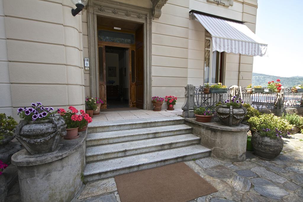 Villa Farinelli Cadegliano Viconago ภายนอก รูปภาพ